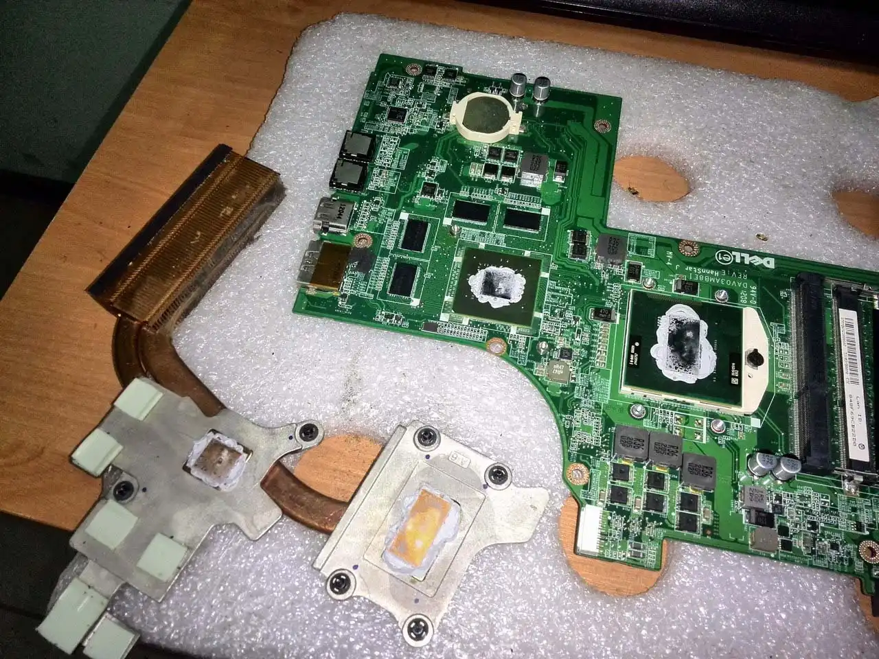 чистка ноутбука Dell в Химках
