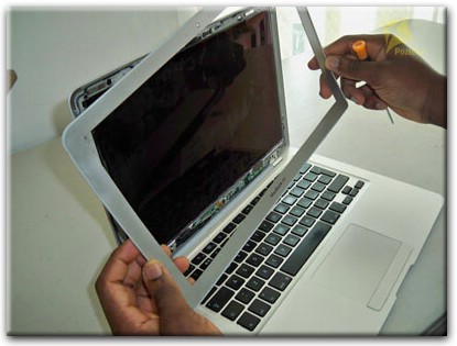 Замена экрана Apple MacBook в Химках